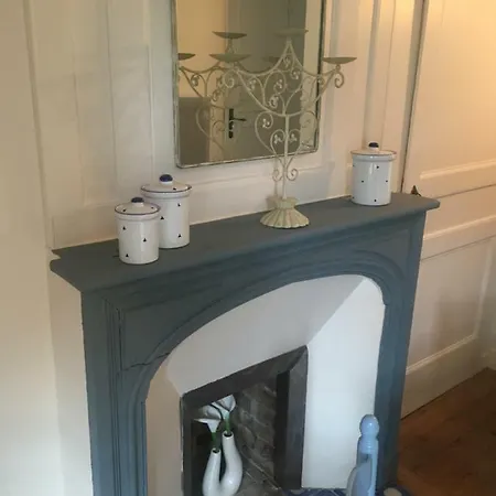 La Parenthese Du Capucin *