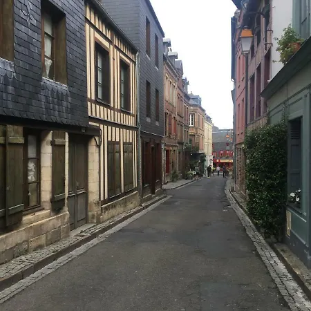 La Parenthese Du Capucin Apartment