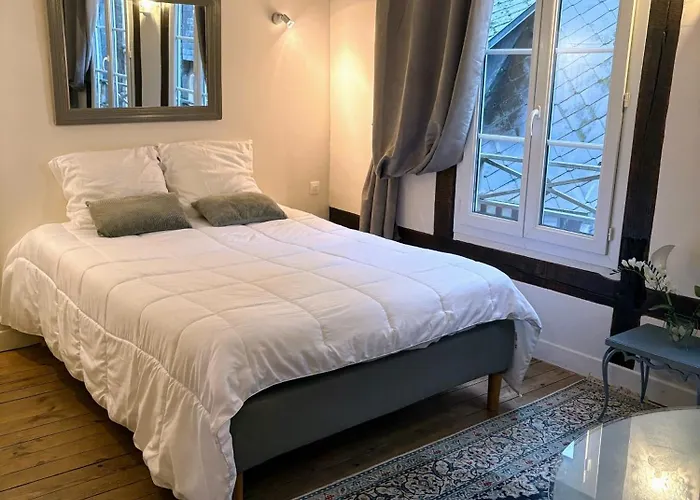 Apartment La Parenthese Du Capucin Honfleur